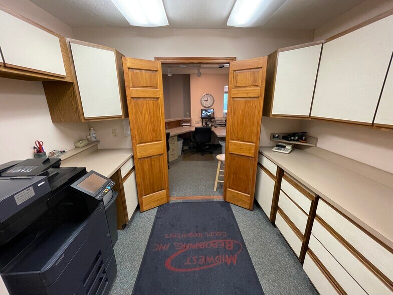 More Photos Of 1448 Lincoln Way East, South Bend Medical For Sale