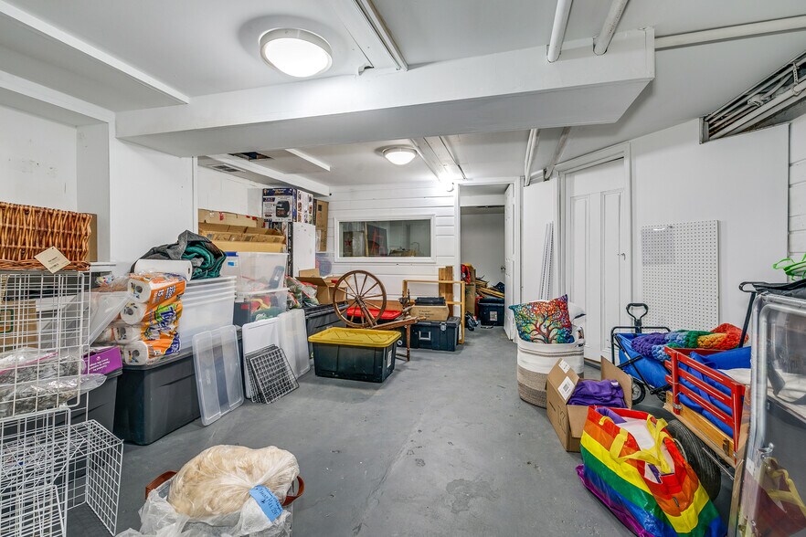 More Photos Of 609-611 N Dale St N, Saint Paul Storefront Retail Residential For Sale