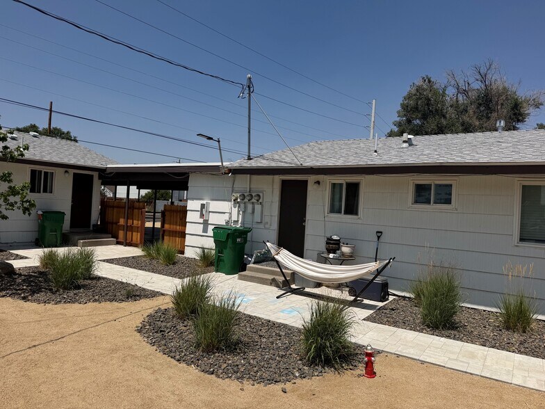 More Photos Of 2045 H St, Sparks Multifamily For Sale