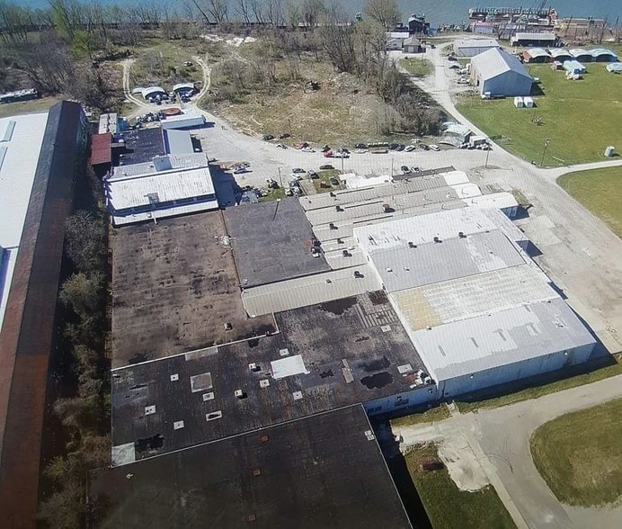 More Photos Of 73 Neale Rd, Vienna Warehouse For Lease