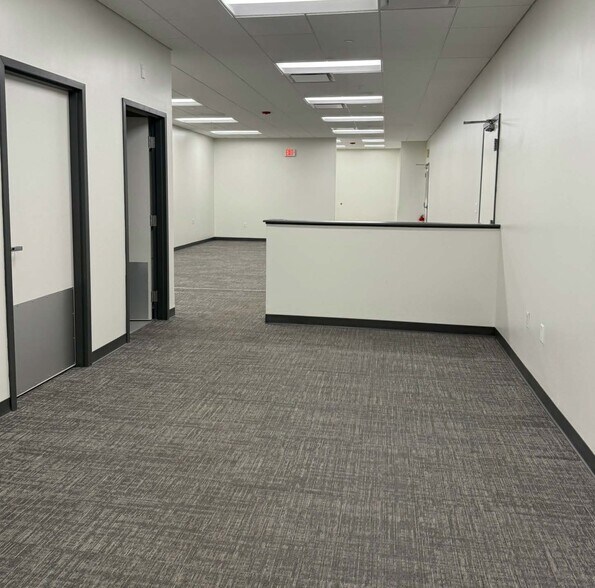 More Photos Of 60 Olympia Ave, Woburn Warehouse For Lease
