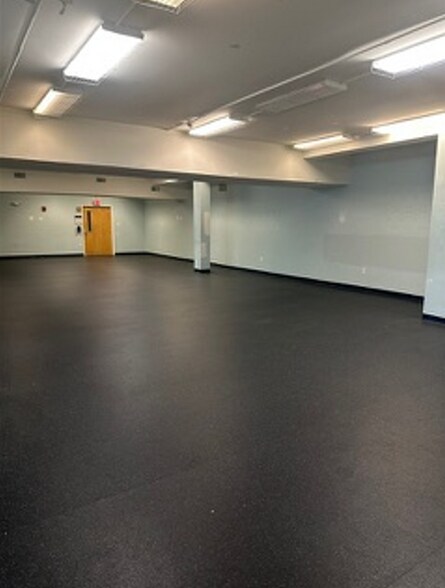 More Photos Of 441 Piney Forest Rd, Danville Office For Lease