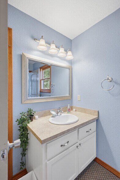 More Photos Of 25695 Mulberry Rd, Webb City Winery Vineyard For Sale