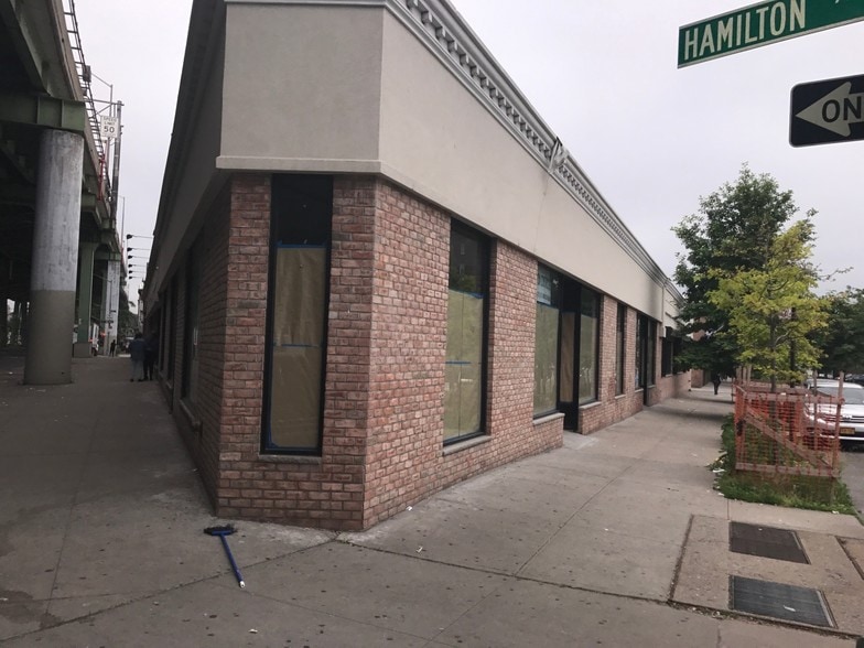 More Photos Of 581-593 Clinton St, Brooklyn Freestanding For Lease