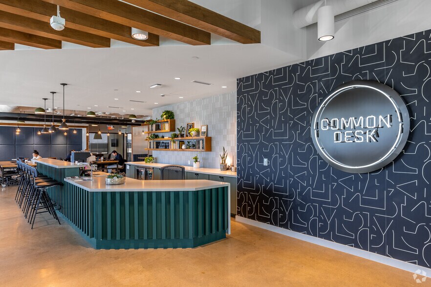 More Photos Of 6688 N Central Expy, Dallas Unknown For Lease