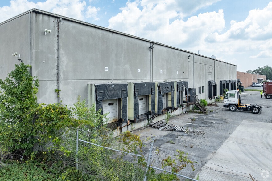 More Photos Of 1710 Midway Rd, Odenton Distribution For Lease