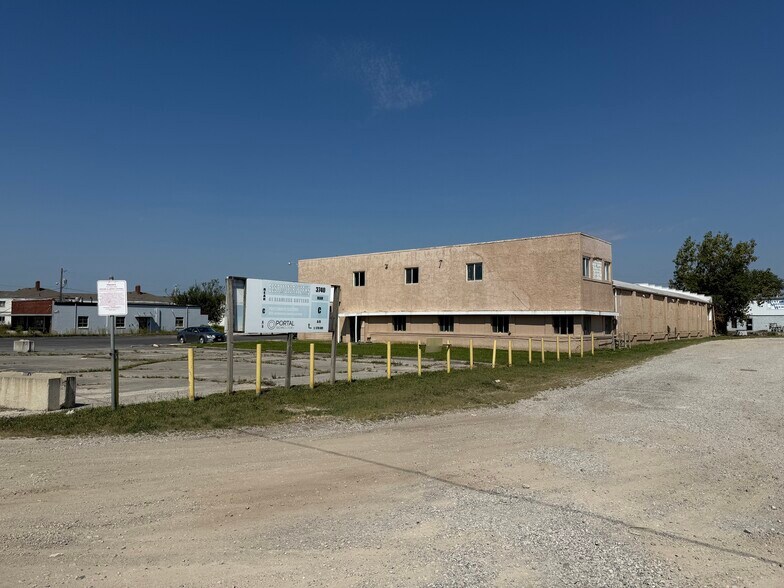 More Photos Of 3740 E 5th Ave, Columbus Warehouse For Lease