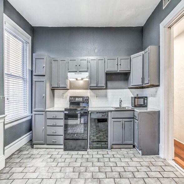 More Photos Of 3616 Russell Blvd, Saint Louis Apartments For Sale