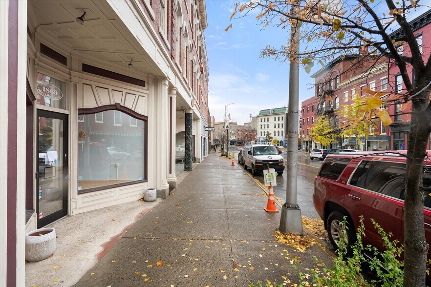 More Photos Of 43-49 Main, Bangor Office For Lease