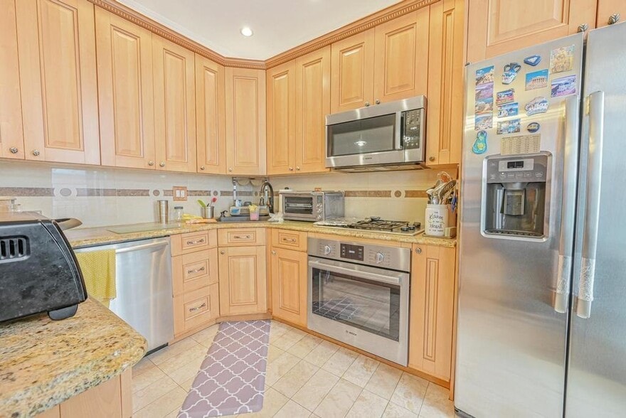 More Photos Of 522 Bay Ridge Ave, Brooklyn Apartments For Sale