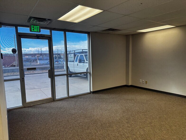 More Photos Of 5415 W 59th Ave, Arvada Flex For Lease