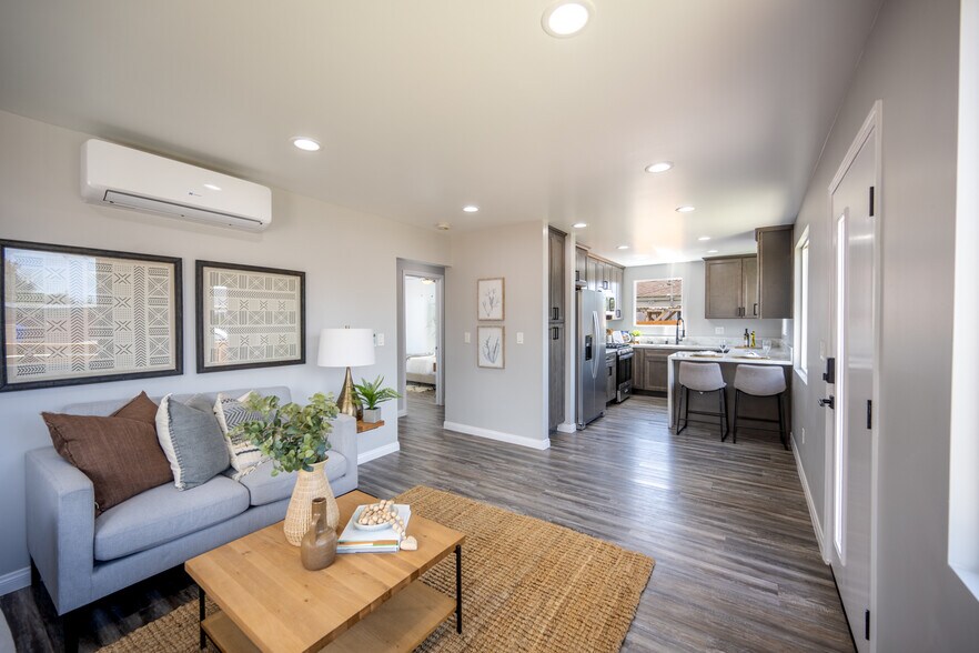 More Photos Of 2917-23 Preece St, San Diego Apartments For Sale