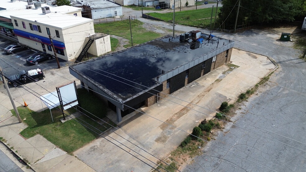 More Photos Of 2164 Campbellton Rd SW, Atlanta Auto Repair For Sale