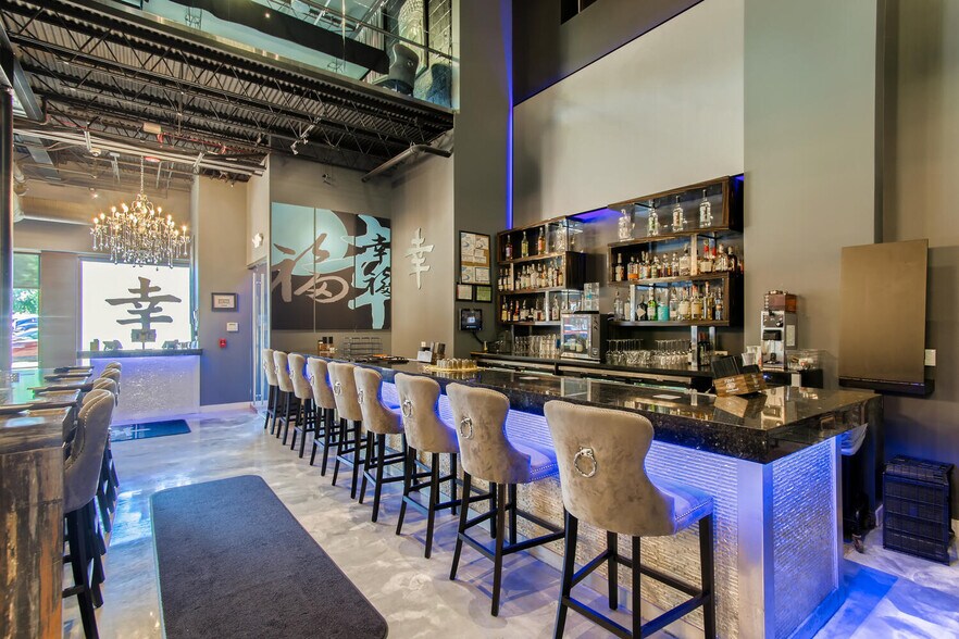 More Photos Of 312 W Main St, St Charles Restaurant For Sale