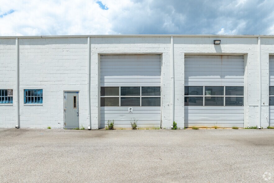 More Photos Of 1200 Chesapeake Ave, Baltimore Warehouse For Lease