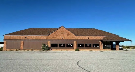 Primary Photo Of 3450 Grant St, Gary Showroom For Sale