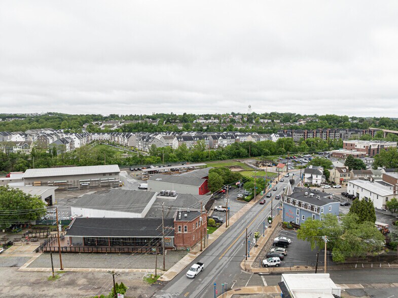More Photos Of 425 Bridge St, Phoenixville Freestanding For Sale