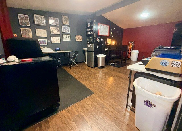 More Photos Of 913 Gallatin Ave, Nashville Office For Lease