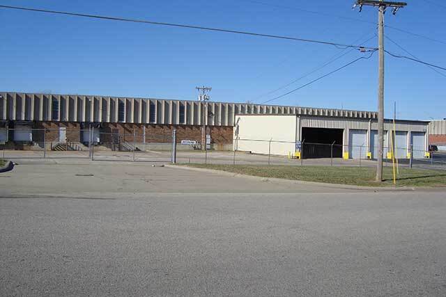 More Photos Of 3741 SW South Park Ave, Topeka Industrial For Sale