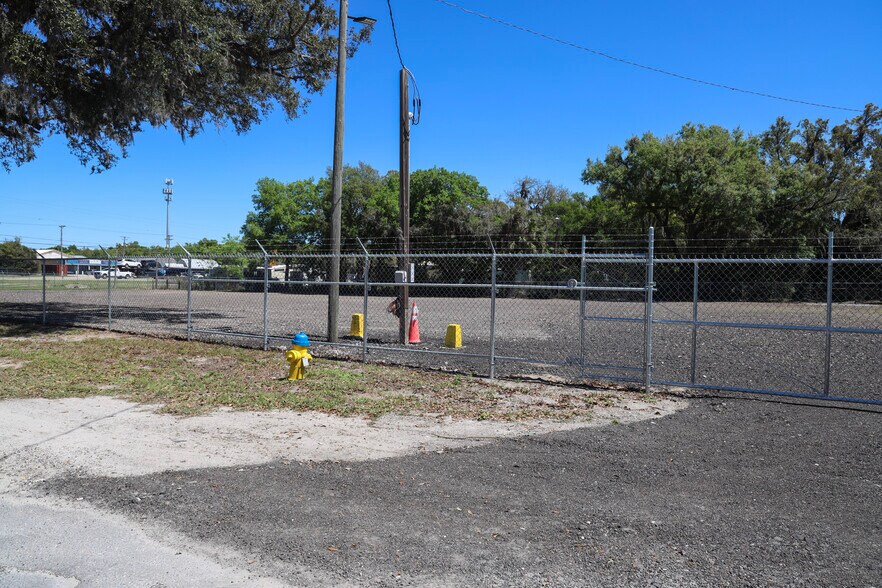 More Photos Of 11703 U.S. 301, Thonotosassa Land For Sale