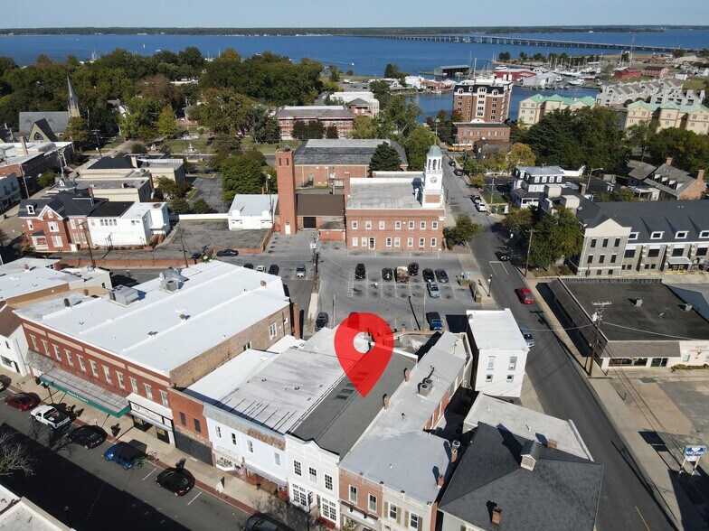 More Photos Of 513 Poplar St, Cambridge Storefront Retail Residential For Sale