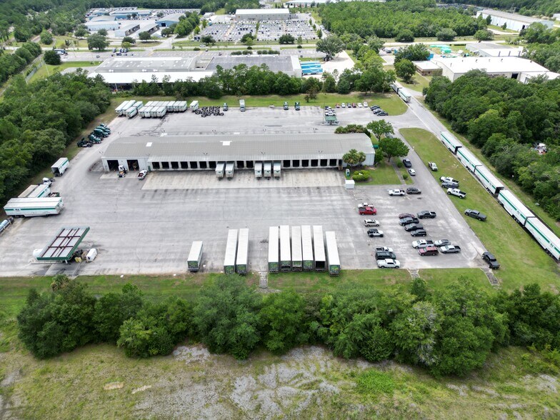 More Photos Of 8165 Progress Dr, Milton Truck Terminal For Lease