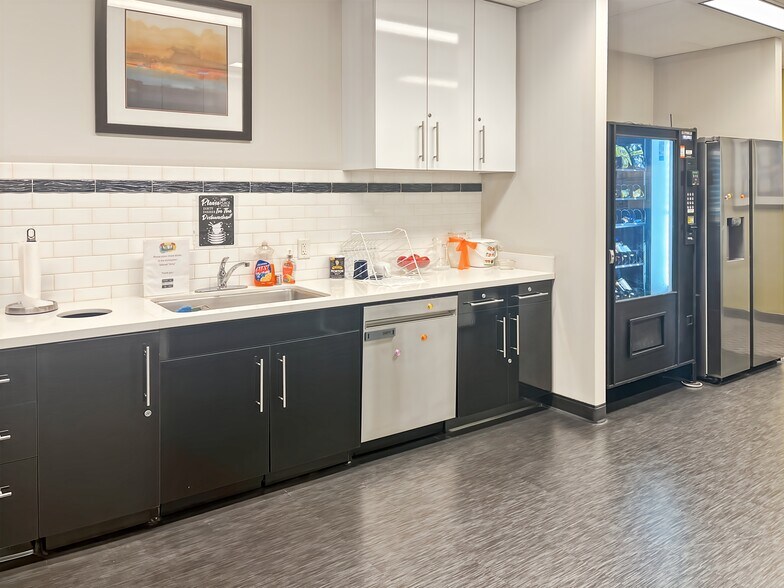 More Photos Of 1201 Pacific Ave, Tacoma Coworking Space