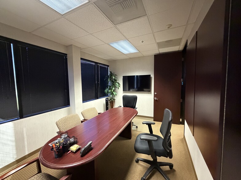 More Photos Of 23171-23173 La Cadena Dr, Laguna Hills Medical For Lease