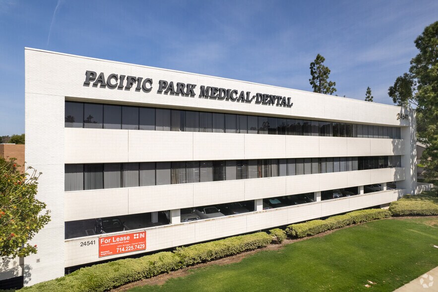 More Photos Of 24541 Pacific Park Dr, Aliso Viejo Medical For Lease