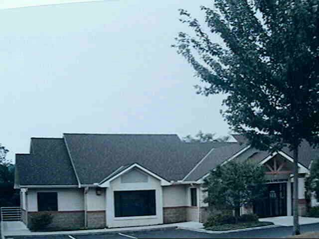 Primary Photo Of 707 N 36th St, Saint Joseph Medical For Lease