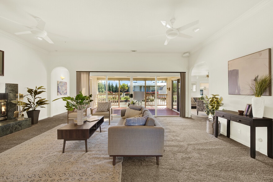 More Photos Of 5050 Melissa Ln, Vacaville Light Manufacturing For Sale