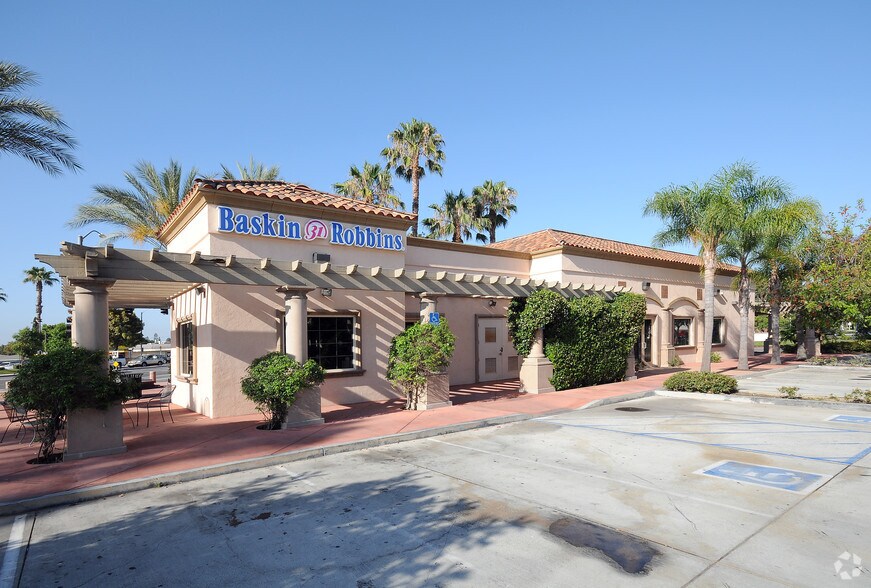 Primary Photo Of 535 E Main St, Tustin Unknown For Lease
