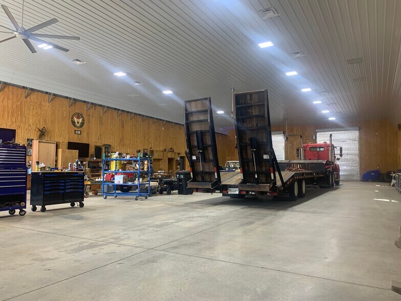 More Photos Of 3200 Locust Hill Rd, Taylors Warehouse For Sale