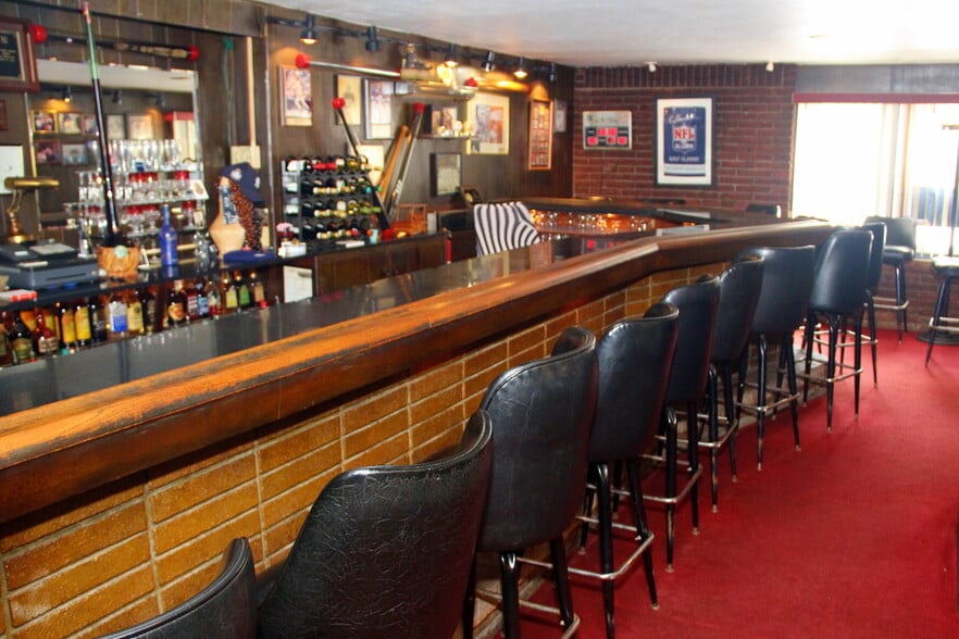 More Photos Of 2311 PA-247, Clifford Township Restaurant For Sale