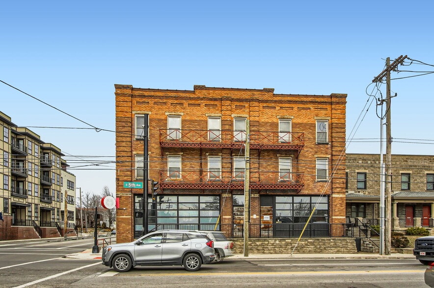 More Photos Of 132 E 5th Ave, Columbus Storefront Retail Residential For Lease
