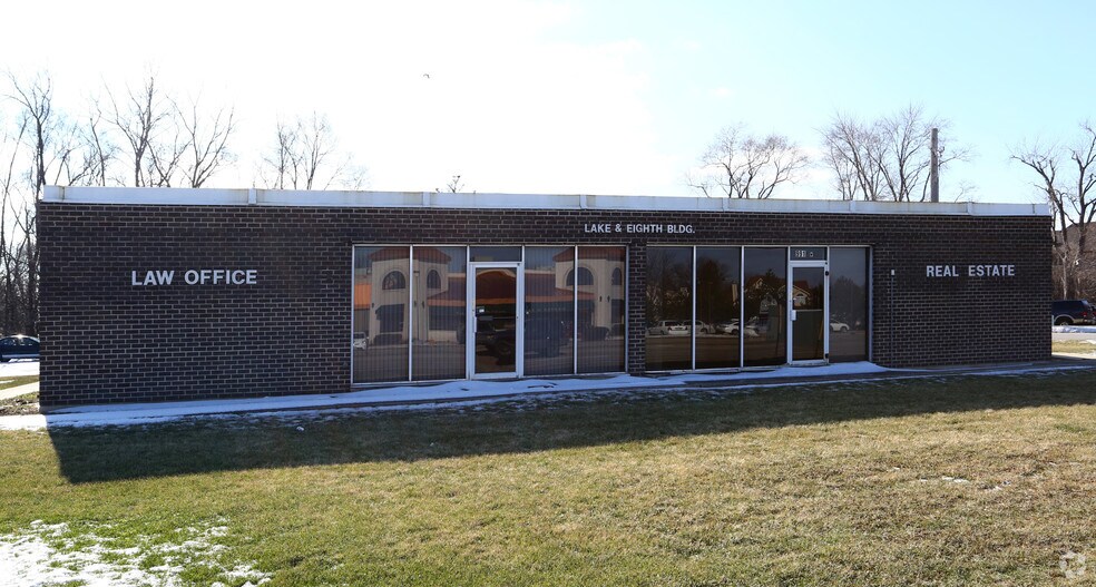 More Photos Of 991 W Lake St, Addison Office For Sale