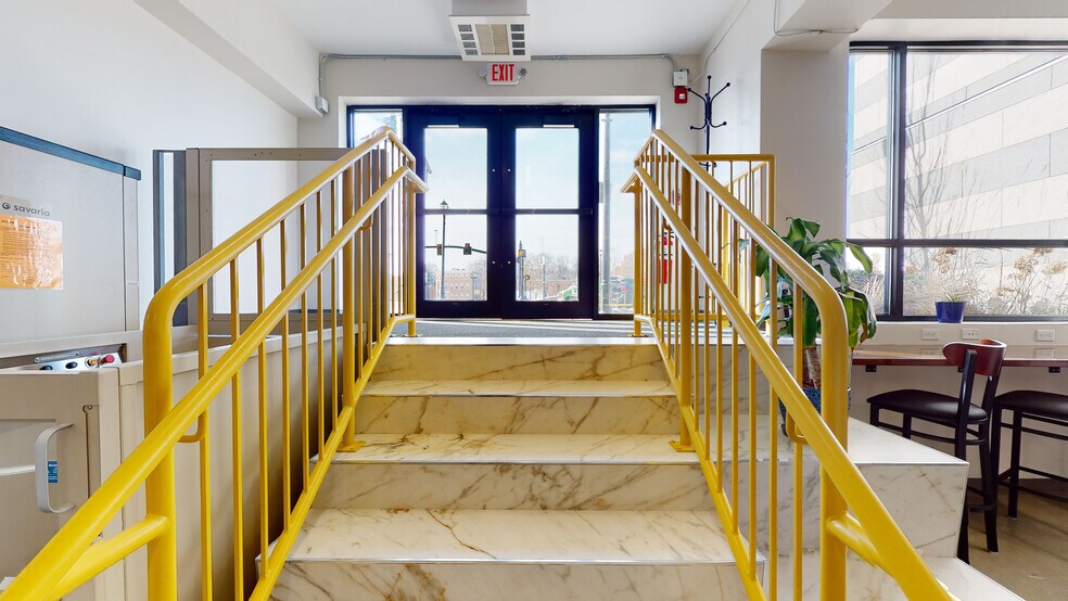 More Photos Of 227 Washington St, Salem Apartments For Lease