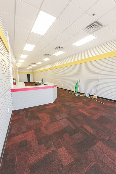 More Photos Of 8842-8966 Frankford Ave, Philadelphia Unknown For Lease