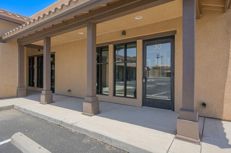 More Photos Of 1491 Palma Rd, Bullhead City Medical For Sale