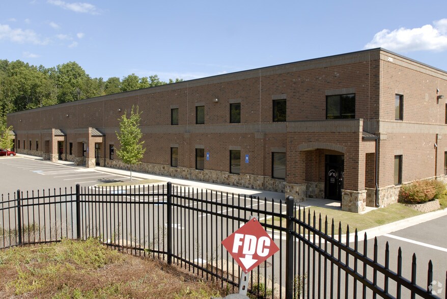 More Photos Of 250 Turner Blvd, Ball Ground Warehouse For Lease