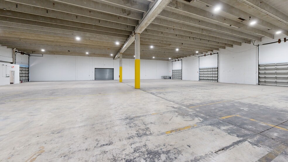 Primary Photo Of 9970 NW 89th Ct, Medley Warehouse For Lease