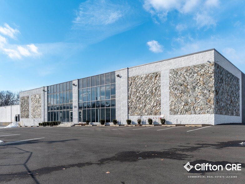 More Photos Of 50 Camptown Rd, Maplewood Warehouse For Lease