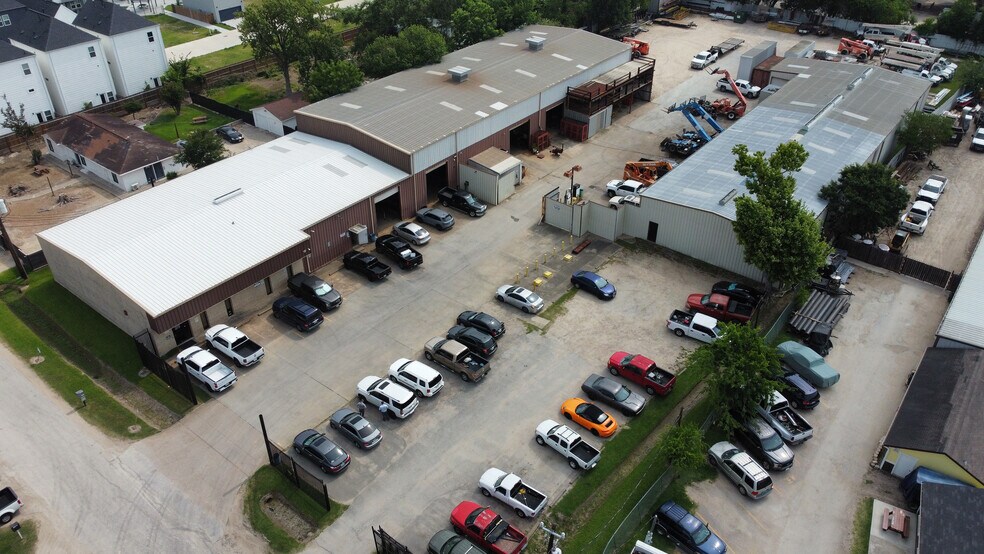 Primary Photo Of 2216 Pech Rd, Houston Warehouse For Sale