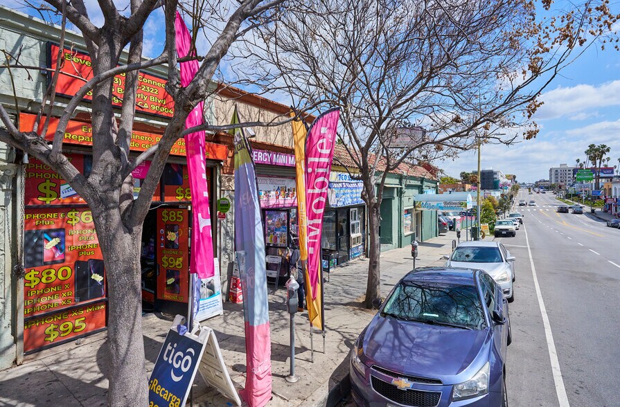 More Photos Of 4067-4075 1/2 Beverly Blvd, Los Angeles Storefront For Sale