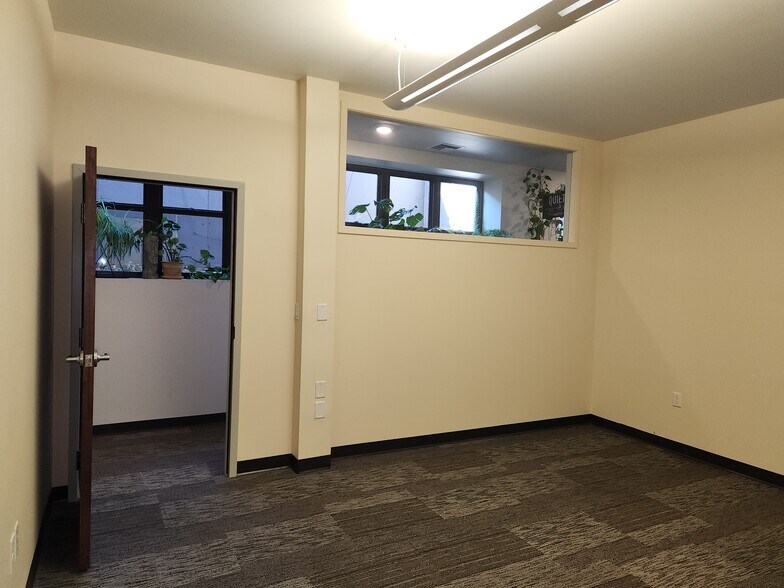 More Photos Of 712 W Spruce St, Missoula Apartments For Lease