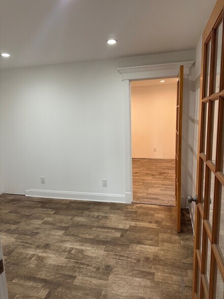 More Photos Of 20 Cornelia St, Buffalo Warehouse For Lease