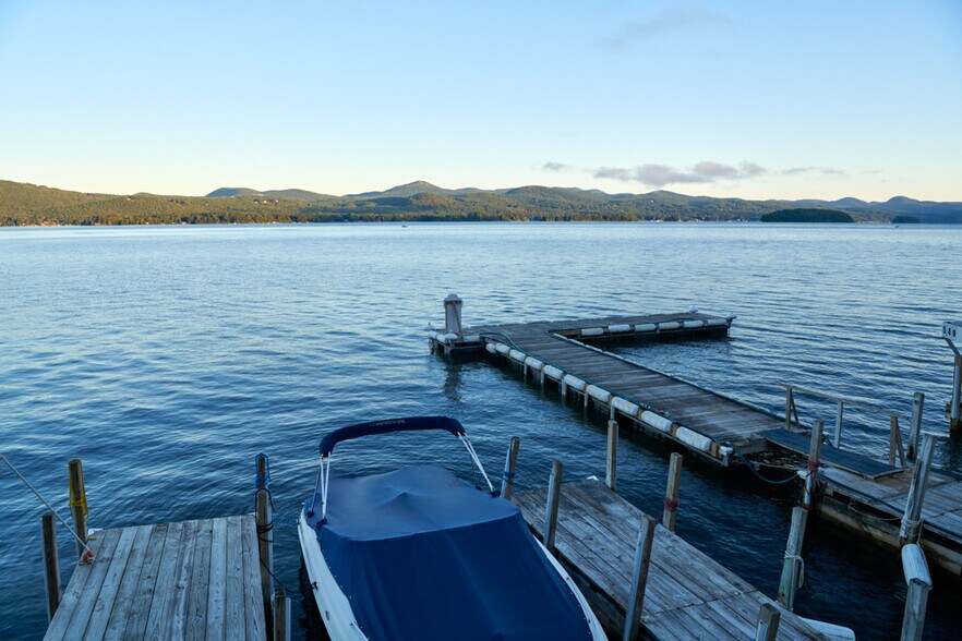 More Photos Of 1881 Pilot Knob Rd, Kattskill Bay Marina For Sale