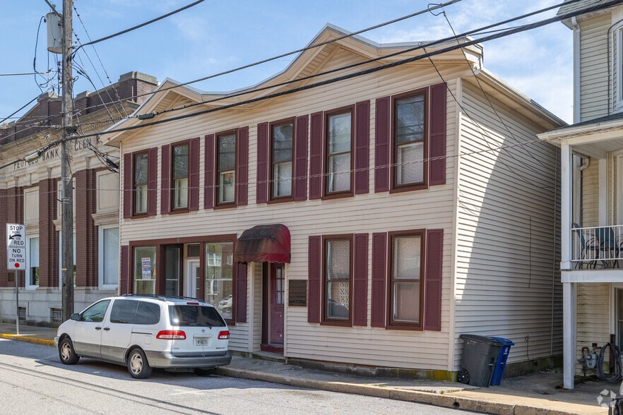 Primary Photo Of 6 Hanover St, Glen Rock Storefront Retail Residential For Lease