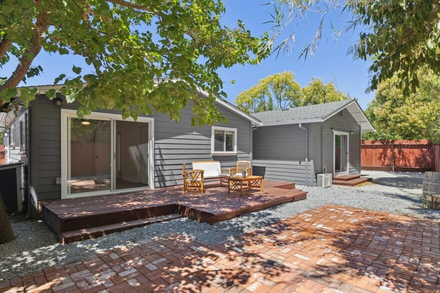 More Photos Of 846 Wilmac Ave, Novato Apartments For Sale