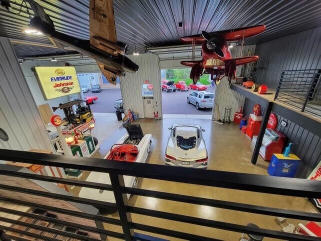 More Photos Of 16765 198th Ave, Big Lake Showroom For Sale